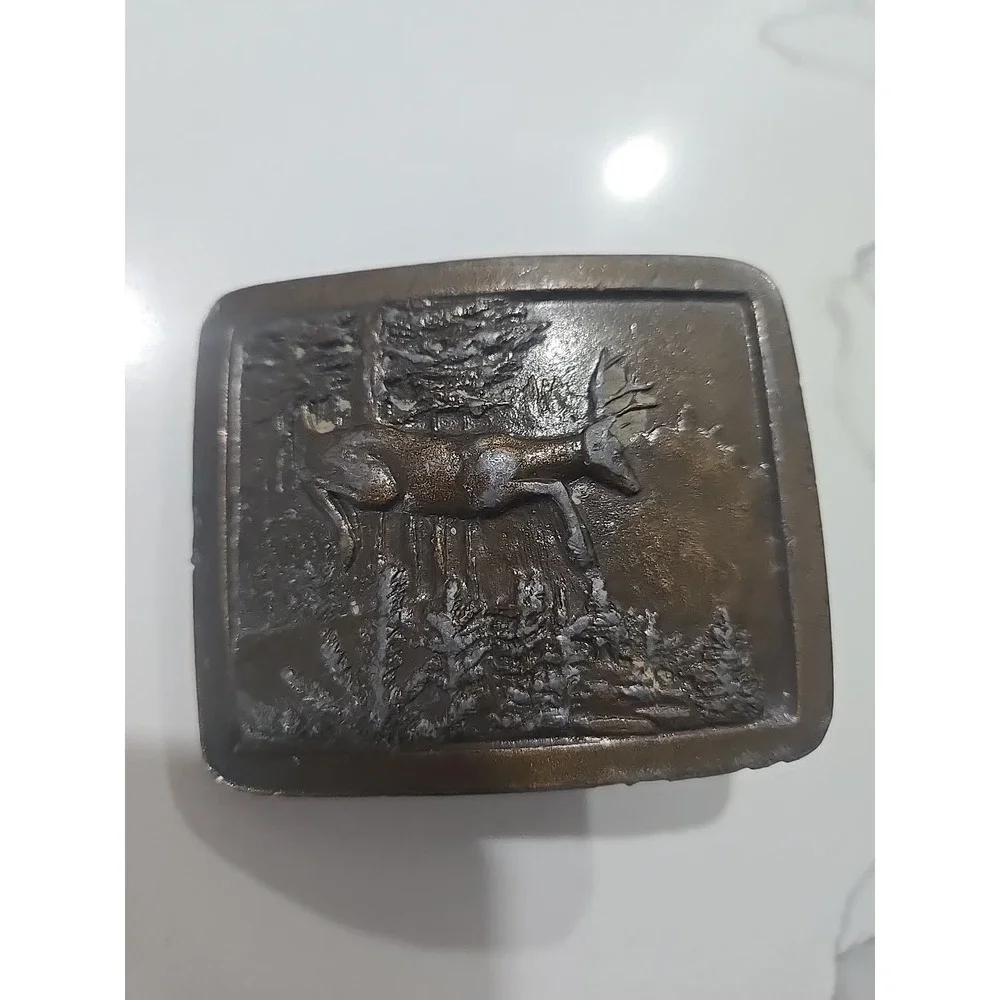 Vintage Indiana Metal Craft Running‎ Jumping Buck Deer Belt Buckle 1977